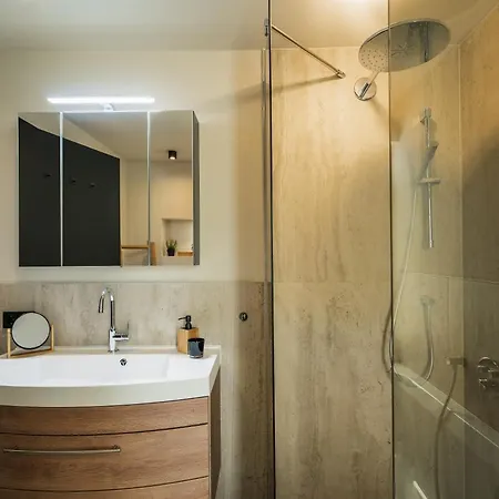 Apartment Bergblick - Luxury Escape Bad Kleinkirchheim
